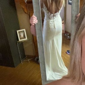 Wedding dress size 8